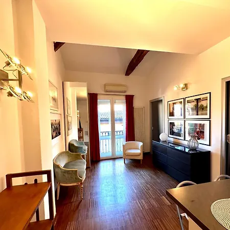 Sweet San Vitale 47 Appartement